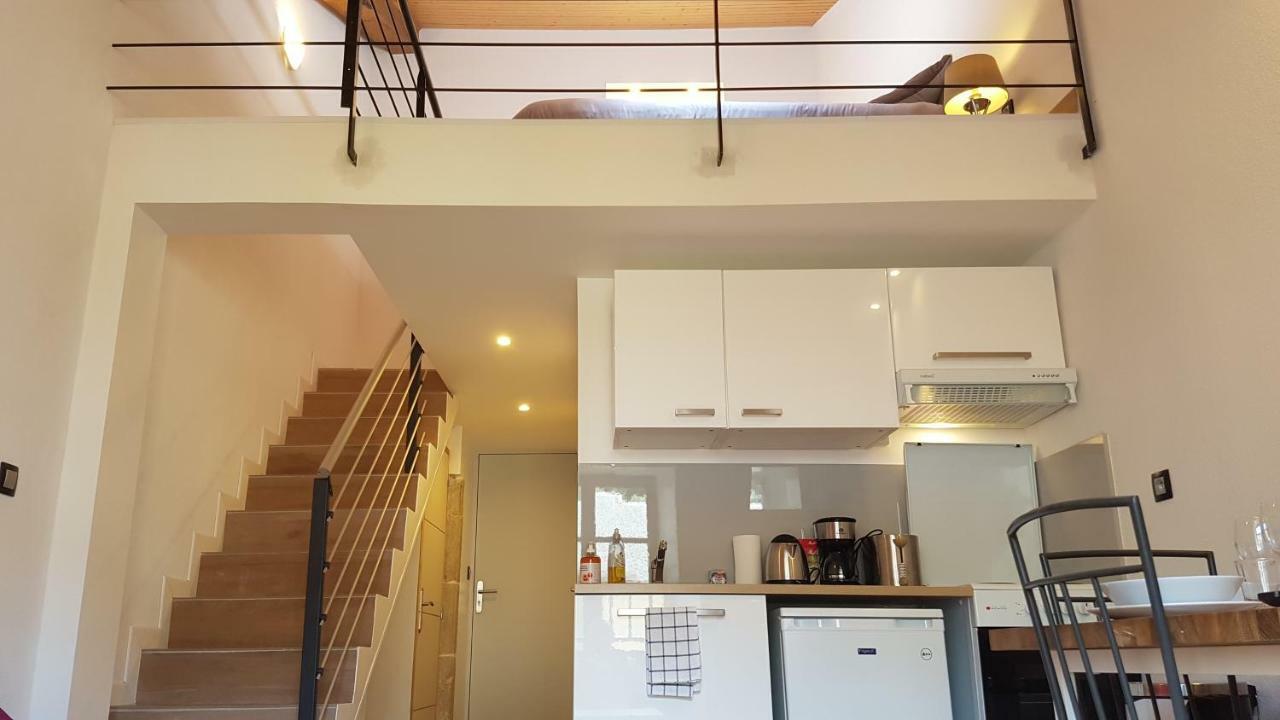 Appartements Coeur De Village Сен-Жан-дю-Бруел Екстериор снимка
